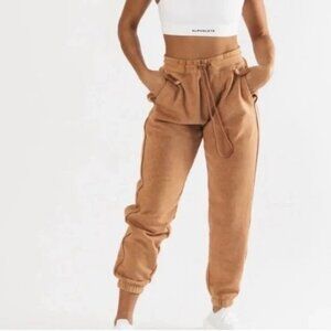 Alphalete Essential Oversized Jogger Pants In Brown Adjustable Waist In XS & S